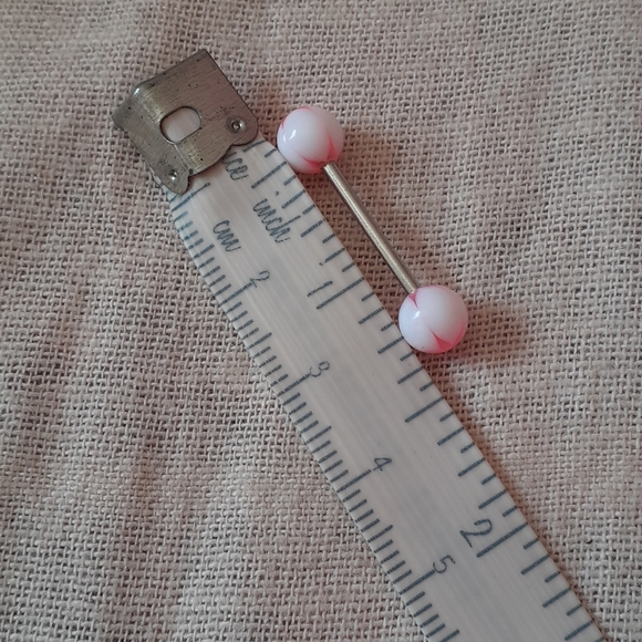 BOGO - NWOT Bundle of Barbell Earrings l - Picture 2 of 2